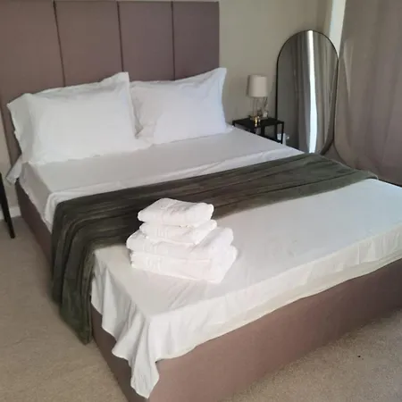 Bella Studio-only Adults 3*